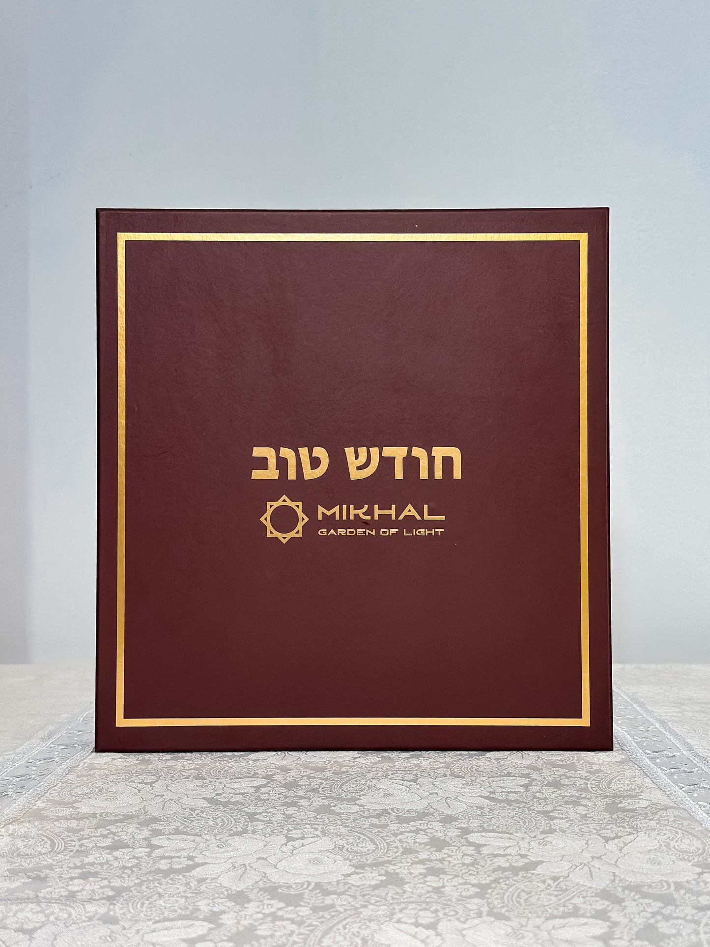 ROSH CHODESH BOX