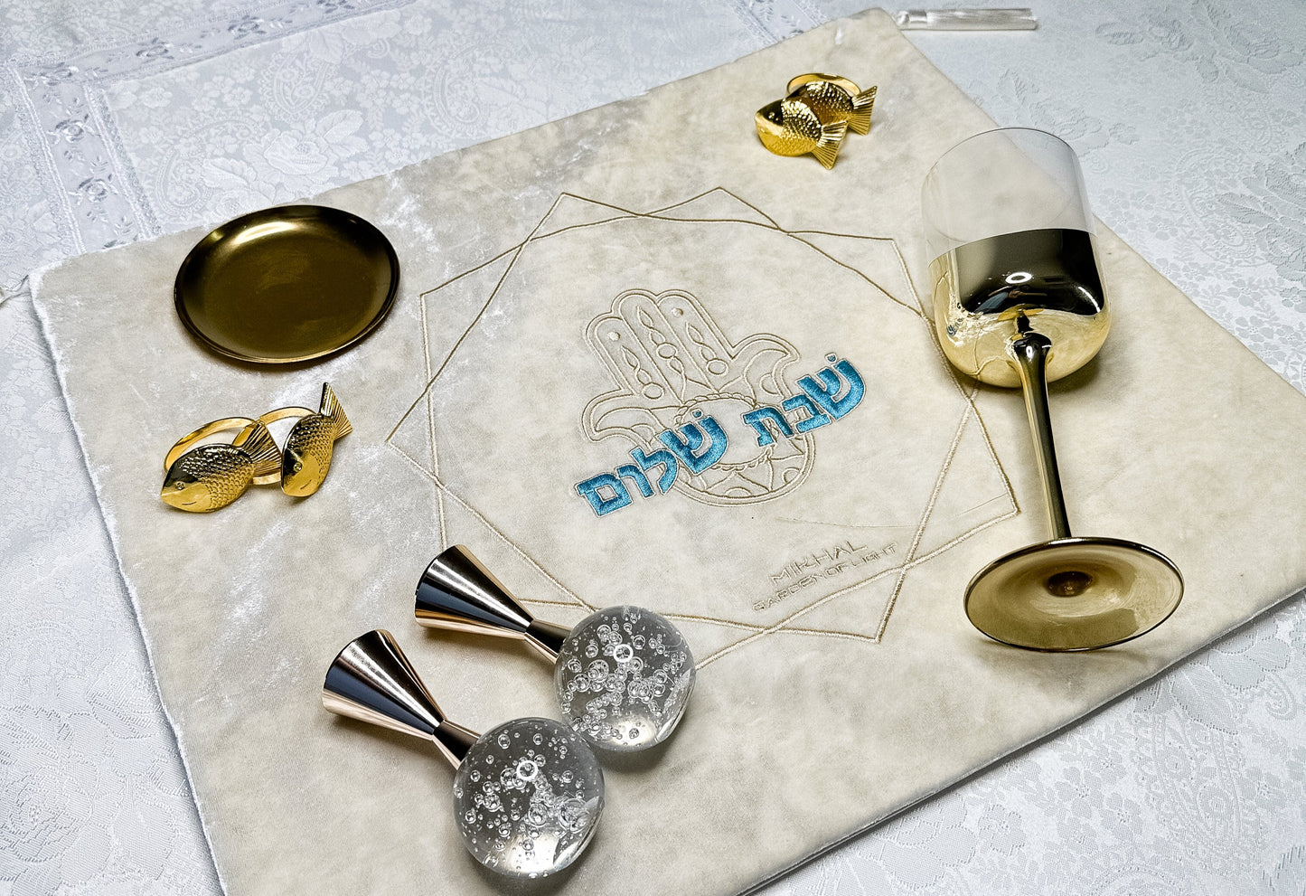 Luminous Shabbat Gift Set