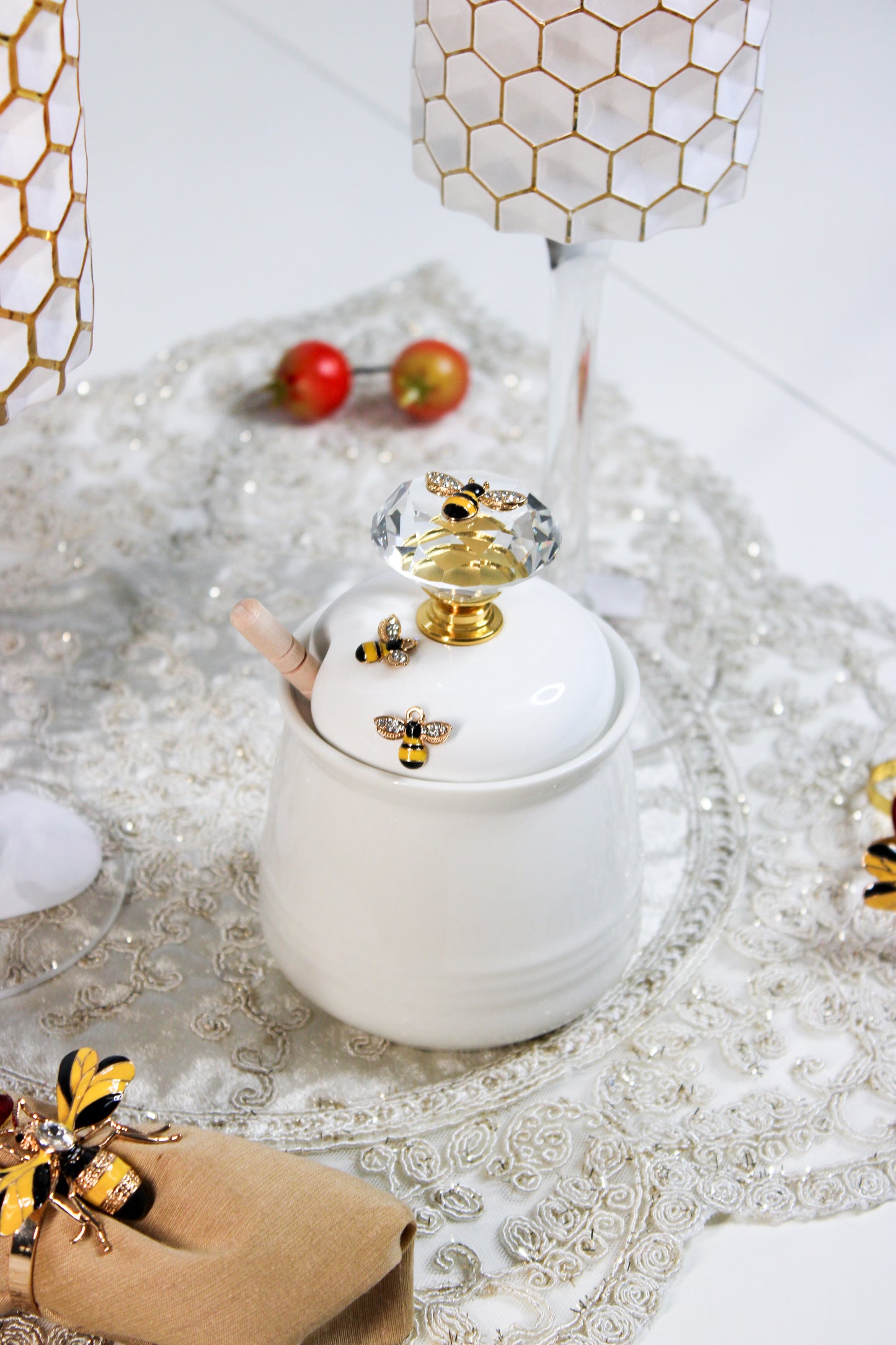 Crystal Bee Honey Pot