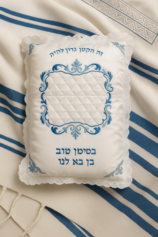 Brit Mila Pillow