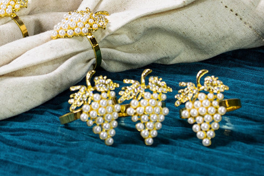 Eshkol Pearl Napkin Rings (Set of 4)