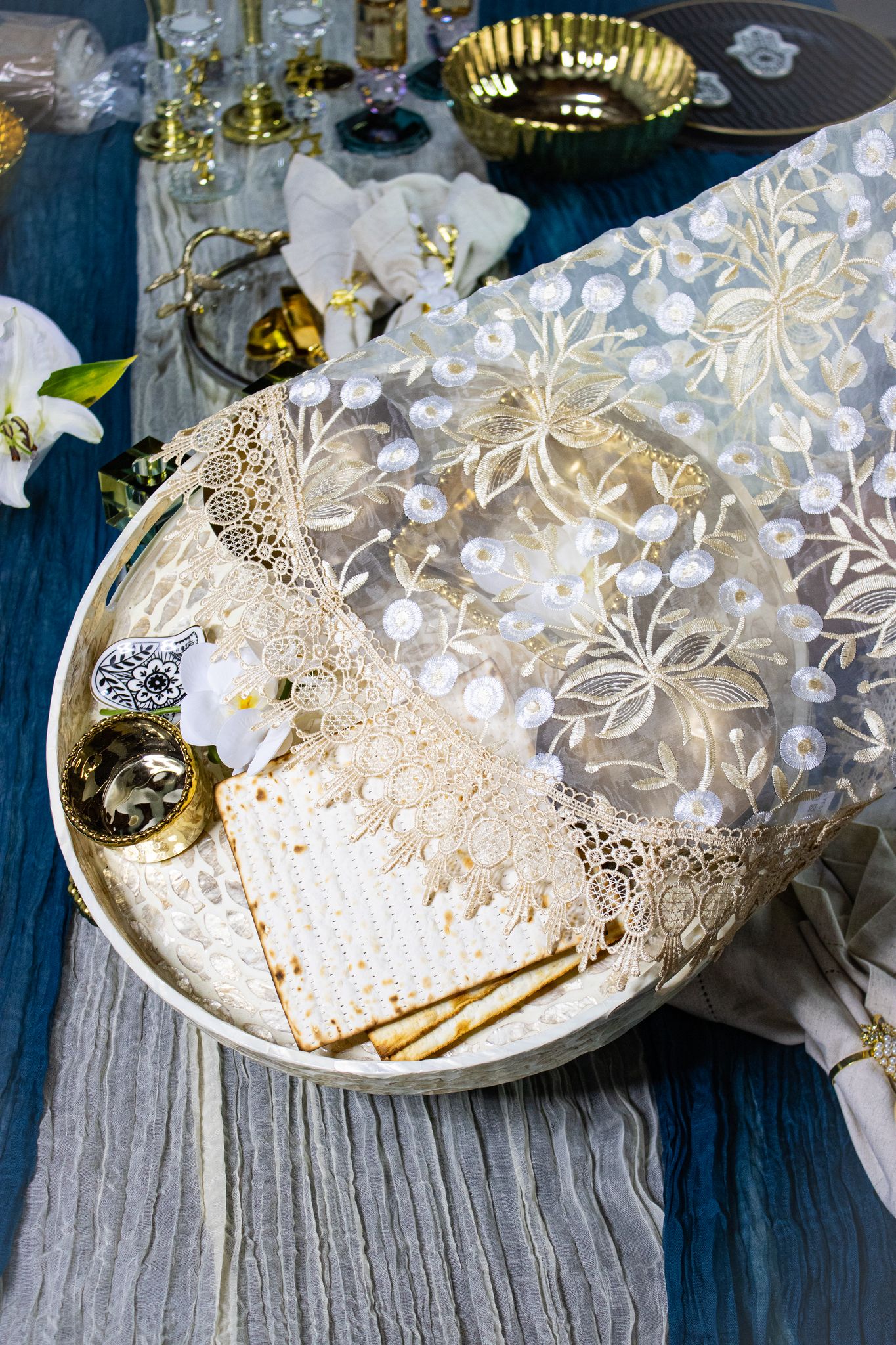 Shemesh Lace Seder Plate Cover