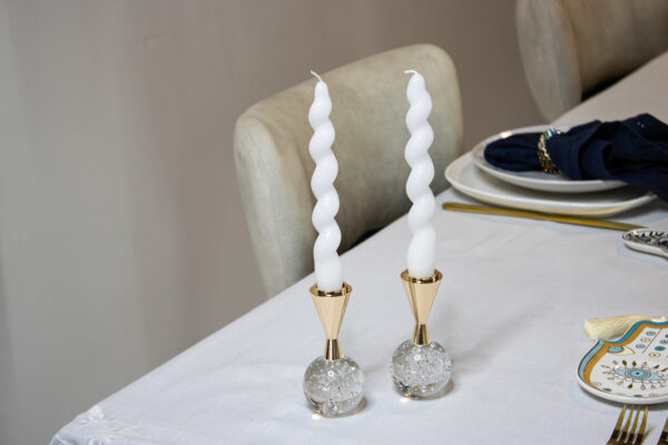 Bubble Bulb Clear and Gold Shabbat Candlesticks - Image 4
