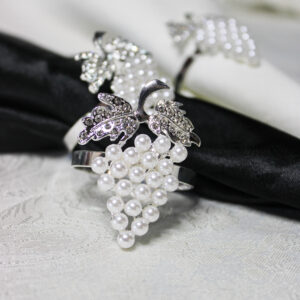 Grape Pearl Napkin Rings Silver (Set of 4)